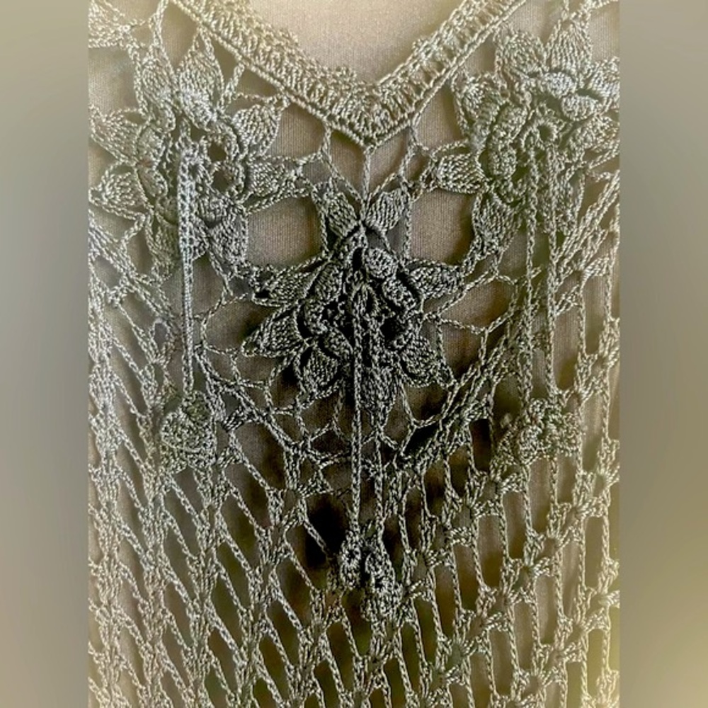 Y2K Flapper Crochet Maxi Dress w/Fringe Asymmetrical Hem line - Picture 13 of 16